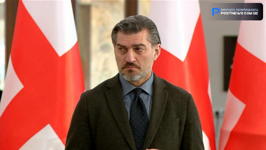 პრეზიდენტმა 28 კანონს ხელი მოაწერა